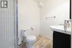 54 VINIFERA Drive | Grimsby Ontario | Slide Image Thirty-three