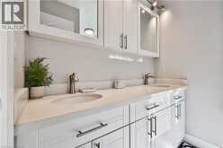 2387 LIONSTONE Drive | Oakville Ontario | Slide Image Seventeen