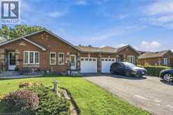 9 KINSMAN Court S | Pelham Ontario | Slide Image Three