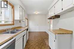 3097 AUTUMN HILL Crescent | Burlington Ontario | Slide Image Seven