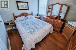 42 LAKE Avenue N | Hamilton Ontario | Slide Image Twenty-one