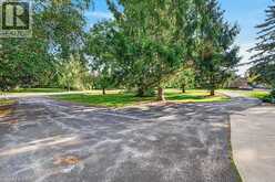 2 KARENDALE Crescent | Hamilton Ontario | Slide Image Seven