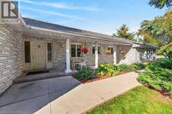 2 KARENDALE Crescent | Hamilton Ontario | Slide Image Eight