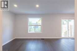 537B BARWICK Crescent | Waterloo Ontario | Slide Image Fifteen