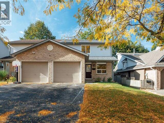 537B BARWICK Crescent Waterloo Ontario, N2K 3P4 - 3 Bedrooms Home For Sale