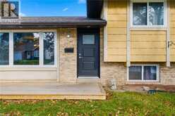 170 SUNSET Boulevard | Cambridge Ontario | Slide Image Four