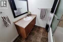 41 VENNIO Lane | Hamilton Ontario | Slide Image Thirty-six