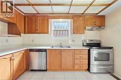 106 COMO Place | Hamilton Ontario | Slide Image Thirteen