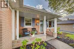582 GRAND VALLEY Drive | Cambridge Ontario | Slide Image Two