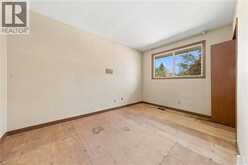 2429 REDFERN Road | Burlington Ontario | Slide Image Ten