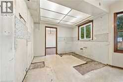 2429 REDFERN Road | Burlington Ontario | Slide Image Five
