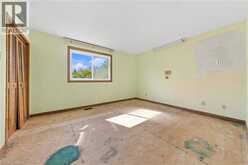 2429 REDFERN Road | Burlington Ontario | Slide Image Nine