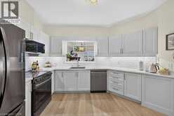 34 SOUTHBROOK Drive Unit# 43 | Binbrook Ontario | Slide Image Thirteen