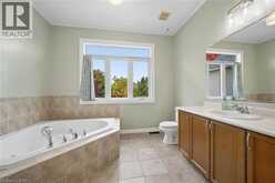 83 GLAZEBROOK Crescent | Cambridge Ontario | Slide Image Sixteen