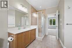 83 GLAZEBROOK Crescent | Cambridge Ontario | Slide Image Seventeen