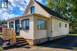 38 CLIFFORD Avenue | Welland Ontario | Slide Image Four