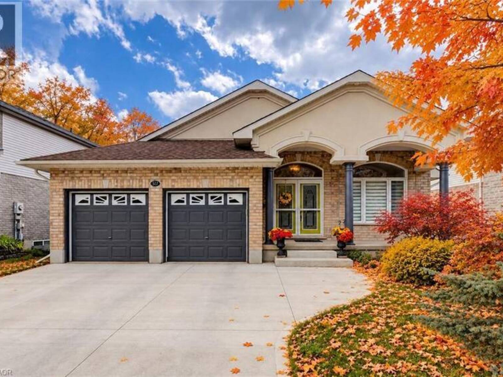 517 STARBOARD Crescent, Waterloo, Ontario N2K 4G5