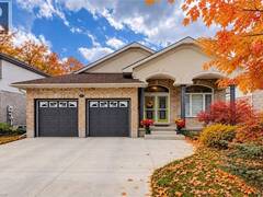 517 STARBOARD Crescent Waterloo Ontario, N2K 4G5
