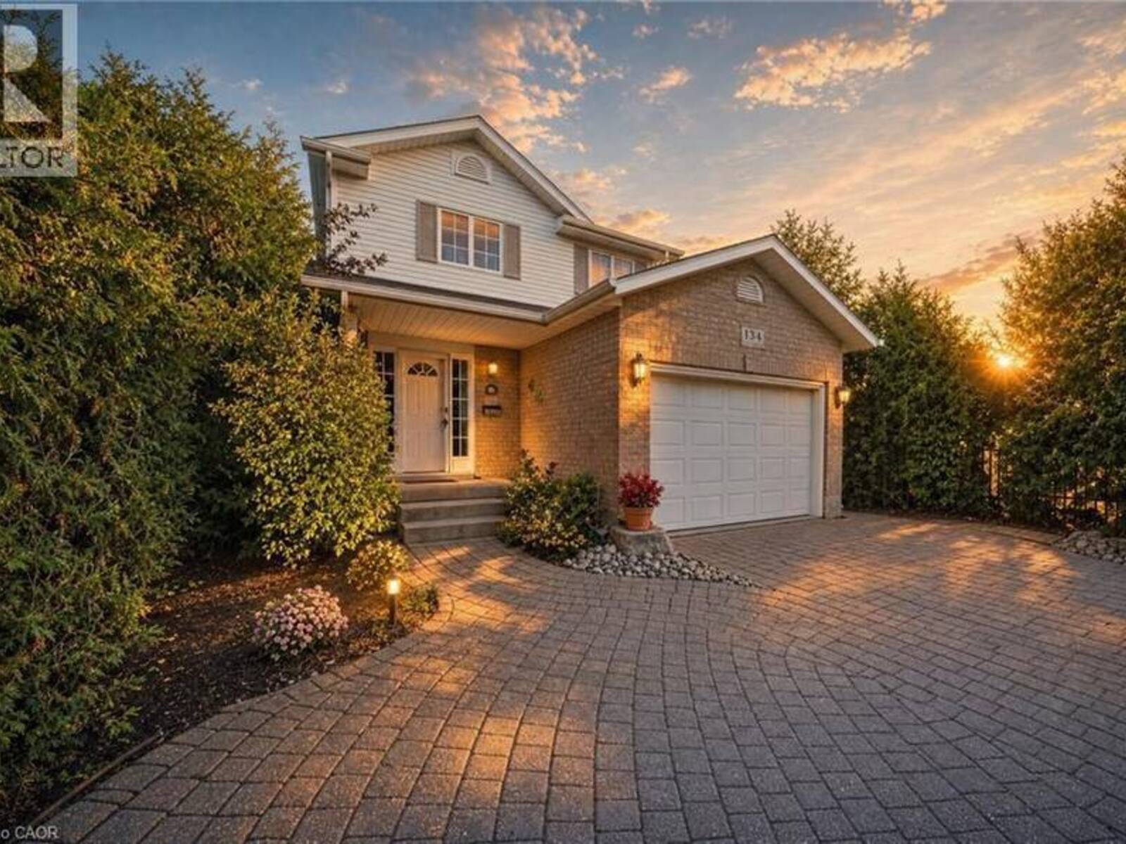 134 BELLAMY Crescent, Fergus, Ontario N1M 3S6