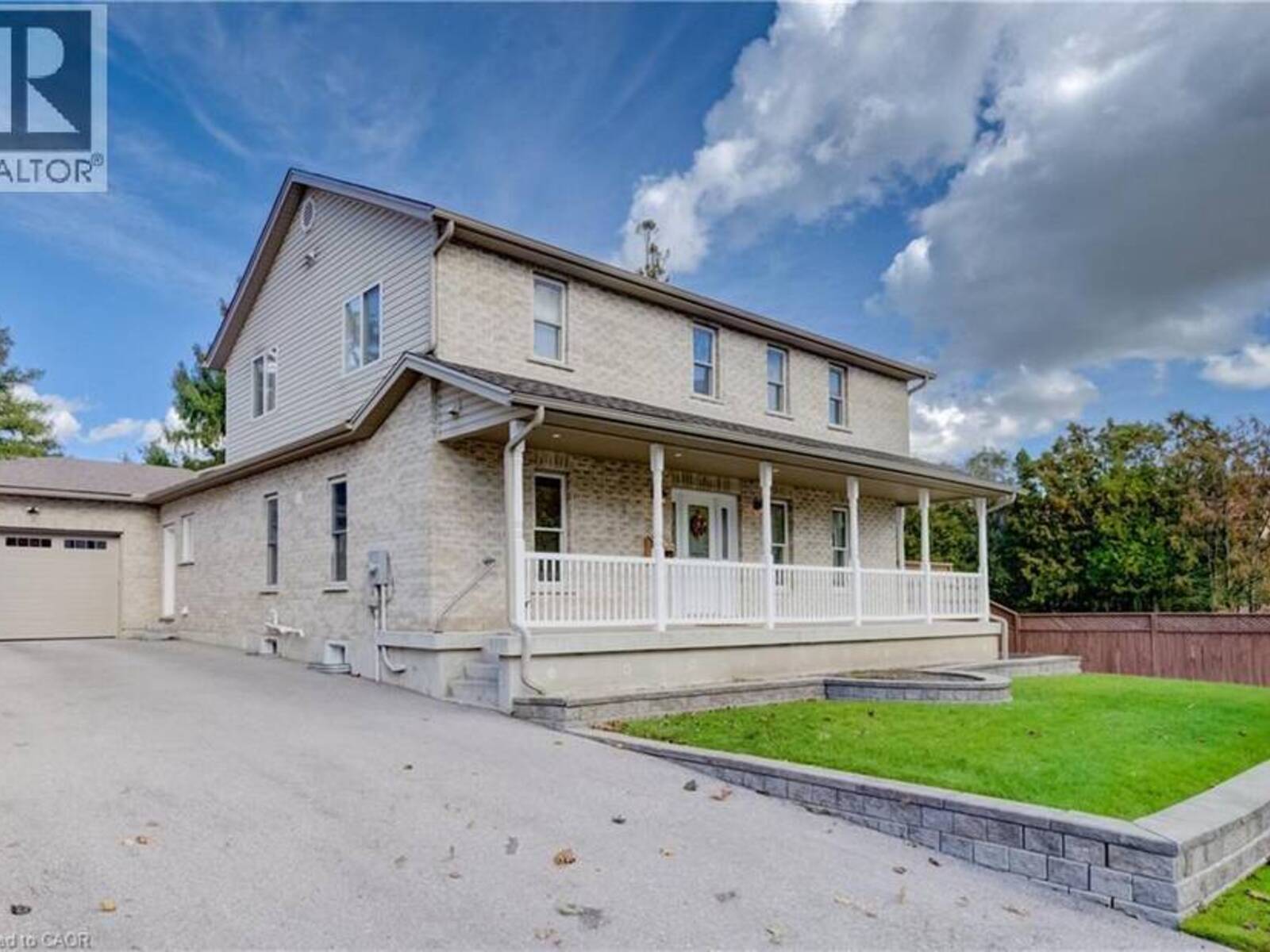 34 BRAUN Street, Kitchener, Ontario N2H 3R4