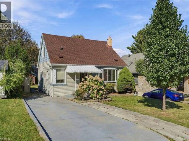248 GLENHOLME Avenue Hamilton Ontario, L8K 3L8 - 4 Bedrooms Home For Sale