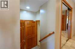 219 JACQUELINE Boulevard | Hamilton Ontario | Slide Image Thirty-eight