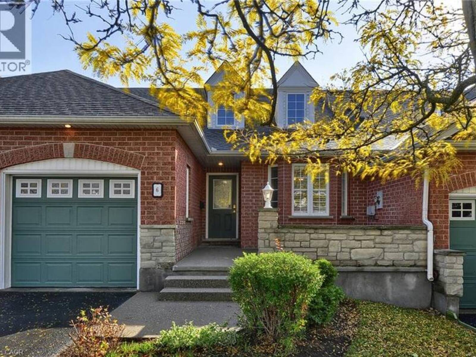 6 TERRAVIEW Crescent, Guelph, Ontario N1G 5B1