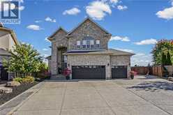 4 PLAYFAIR Court | Ancaster Ontario | Slide Image Two