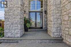 4 PLAYFAIR Court | Ancaster Ontario | Slide Image Four