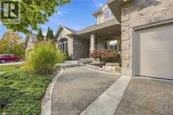 209 LONGVIEW Crescent | Kitchener Ontario | Slide Image Four