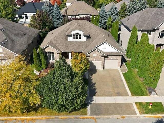 209 LONGVIEW Crescent Kitchener Ontario, N2P 2T4 - Property For Sale