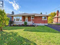46 TRAYNOR Avenue Kitchener Ontario, N2C 1V9