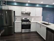 39 NEWPORT Crescent | Hamilton Ontario | Slide Image Six