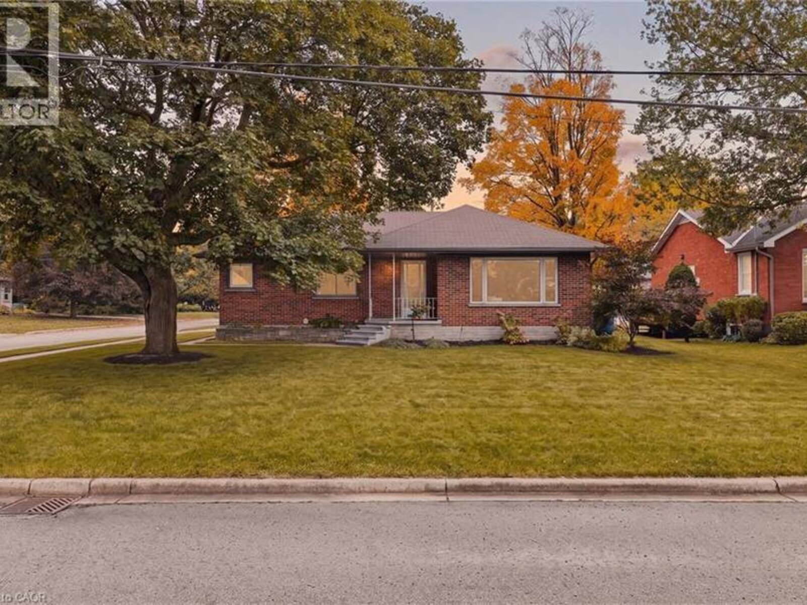 205 MCKENZIE Street E, Listowel, Ontario N4W 2W8