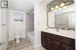 207 SHELDON Avenue N | Kitchener Ontario | Slide Image Sixteen