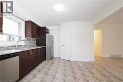 207 SHELDON Avenue N | Kitchener Ontario | Slide Image Thirteen