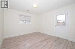207 SHELDON Avenue N | Kitchener Ontario | Slide Image Twenty-seven
