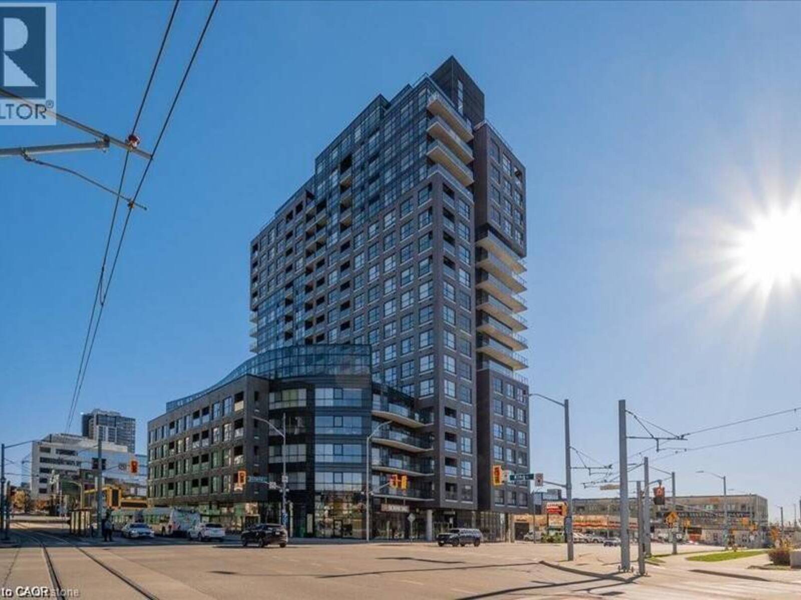 1 VICTORIA Street Unit# 811, Kitchener, Ontario N2G 0B5