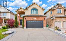 444 THOMAS SLEE Drive | Kitchener Ontario | Slide Image One