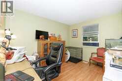 24 INGLEWOOD Court | Grimsby Ontario | Slide Image Seventeen