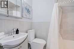 127 BARNESDALE Avenue N | Hamilton Ontario | Slide Image Nineteen