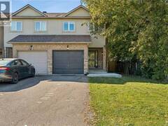 27 PETTIT Street Hamilton Ontario, L8E 5V7