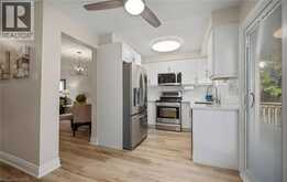 2092 HUNT Crescent | Burlington Ontario | Slide Image Sixteen