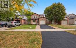 2092 HUNT Crescent | Burlington Ontario | Slide Image Two
