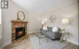 2092 HUNT Crescent | Burlington Ontario | Slide Image Thirteen