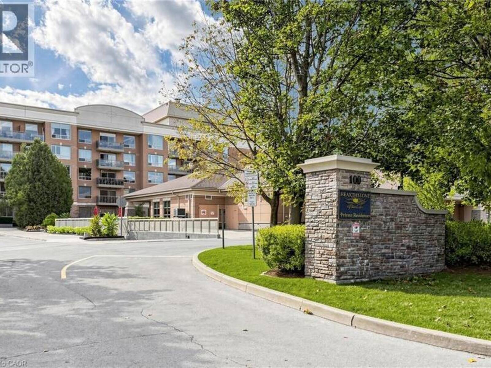 100 BURLOAK Drive Unit# 2416, Burlington, Ontario L7L 6P6