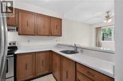 1556 LANCASTER Drive Unit# 74 | Oakville Ontario | Slide Image Twenty-one