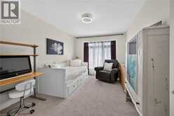 40 ZINFANDEL Drive Unit# 35 | Hamilton Ontario | Slide Image Thirty-five