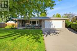 16 REDWOOD Court | Hamilton Ontario | Slide Image Two