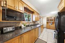 16 REDWOOD Court | Hamilton Ontario | Slide Image Five